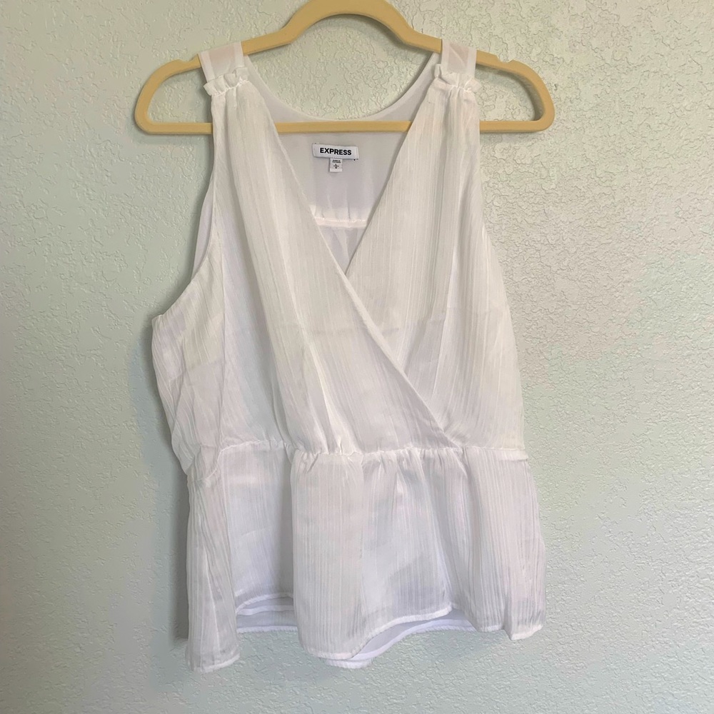 NWOT Express Top